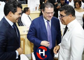 Yayo junto a Wellington en la rendición de Dío Astacio (la respuesta a David y Carolina en SDE)